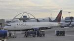 N3730B @ KLAX - Waiting for passengers at LAX - by Todd Royer