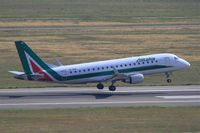 EI-RDK @ LFBO - Embraer ERJ170-200STD, Landing rwy 14R, Toulouse-Blagnac Airport (LFBO-TLS) - by Yves-Q
