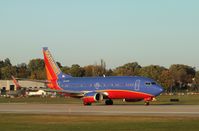 N375SW @ KMKE - Boeing 737-300 - by Mark Pasqualino