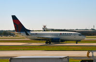 N309DE @ KATL - Taxi Atlanta - by Ronald Barker