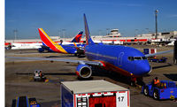 N553WN @ KATL - Pushback Atlanta - by Ronald Barker
