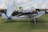 21AJA @ LFOQ - ULM salon Blois. - by Raymond De Clercq
