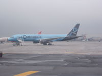 F-HTAG @ EWR - French 757-256 - by Christian Maurer