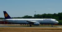 D-AISV @ EDDF - Lufthansa, seen here at Frankfurt Rhein/Main Int'l(EDDF) - by A. Gendorf