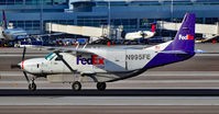 N995FE @ KLAS - N995FE FedEx 1988  CESSNA 208B Super Cargomaster C/N 208B0133

Las Vegas - McCarran International Airport (LAS / KLAS)
USA - Nevada October 24, 2015
Photo: Tomás Del Coro - by Tomás Del Coro