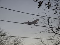 N550FE @ KMKE - Flight 848 early morning Approach from KDTW to KMKE 25L prior to go around maneuver . Fog dropped suddenly creating a noisy scenario in the neighborhood! - by MFaulkner
