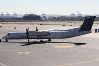 C-GLQH @ KEWR - Taxiing - by micka2b