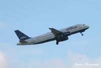 N607JB @ KSRQ - JetBlue Flight 164 (N607JB) Beantown Blue departs Sarasota-Bradenton International Airport enroute to John F Kennedy International Airport - by Donten Photography