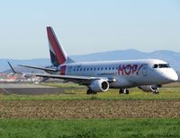 F-HBXB @ LFLC - Taxiing - by Romain Roux