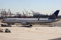N58101 @ KEWR - Taxiing - by micka2b