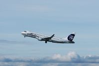 N171SY @ SEA - departure from SeaTac