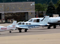 N77LV @ KLEX - Lexington
