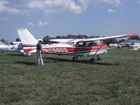 N2886Q @ I74 - Cessna 172L Skyhawk - by Christian Maurer