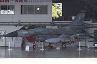046 photo, click to enlarge