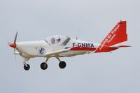 F-GNMX @ LFPN - AERO SP.Z O.O AT-3 R100, Short approach rwy 25R, Toussus-Le-Noble airport (LFPN-TNF) - by Yves-Q