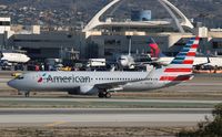 N800NN @ KLAX - Boeing 737-800 - by Mark Pasqualino