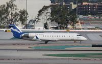 N930EV @ KLAX - CL-600-2B19