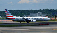 N939NN @ KDCA - Landing roll National - by Ronald Barker
