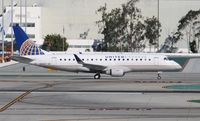 N103SY @ KLAX - ERJ 170-200 LR