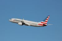 N874NN @ KLAX - Boeing 737-800 - by Mark Pasqualino