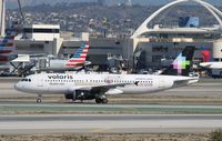 XA-VON @ KLAX - Airbus A320 - by Mark Pasqualino