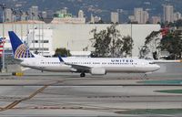 N62892 @ KLAX - Boeing 737-900ER - by Mark Pasqualino