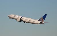 N77510 @ KLAX - Boeing 737-800