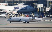 N912SW @ KLAX - CL-600-2B19 - by Mark Pasqualino