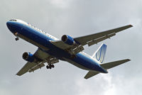 N648UA @ EGLL - Boeing 767-322ER [25285] (United Airlines) Home~G 15/05/2010. On approach 27R Former scheme.