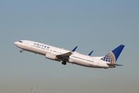 N73278 @ KLAX - Boeing 737-800
