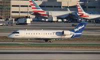 N947SW @ KLAX - CL-600-2B19