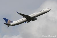 N37408 @ KSRQ - United Flight 1641 (N37408) departs Sarasota-Bradenton International Airport enroute to Chicago-O'Hare International Airport - by Donten Photography