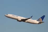 N77518 @ KLAX - Boeing 737-800