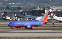 N428WN @ KLAX - Boeing 737-700 - by Mark Pasqualino