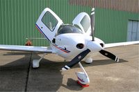 F-HKCL @ LFOT - Cirrus SR22, Static display, Tours-St Symphorien Air Base 705 (LFOT-TUF) Open day 2015 - by Yves-Q