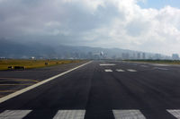 N741CK @ PHNL - Kalitta's B744F blasts off the runway at Honolulu - by Micha Lueck