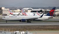 N153DL @ KLAX - Delta