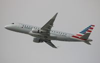 N214NN @ LAX - American Eagle