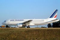 F-GFKD @ LFPG - Airbus A320-111 [0014] (Air France)  Paris-Charles De Gaulle~F 24/07/2004 - by Ray Barber