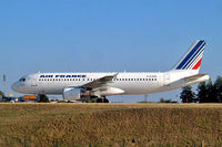 F-GJVW @ LFPG - Airbus A320-211 [0491] (Air France) Paris-Charles De Gaulle~F 24/07/2004 - by Ray Barber