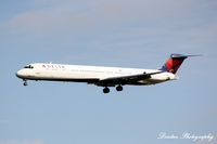 N935DL @ KSRQ - Delta Flight 1725 (N935DL) arrives at Sarasota-Bradenton International Airport following flight from Hartsfield-Jackson Atlanta International Airport - by Donten Photography