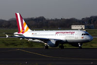 D-AKNV @ EDDL - On its way to rwy 23L - by Günter Reichwein