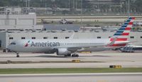 N373AA @ MIA - American