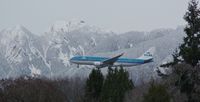 PH-AOE @ YVR - Arrival from Amsterdam