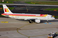 EC-IEF @ EDDL - Taxiing - by Günter Reichwein