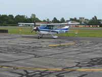 N2354X @ 3W2 - On the ramp at Put In Bay, Ohio
