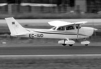 EC-IUD @ LEVT - Taking off, RWY 04.