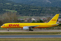 D-ALEH @ LEVT - Taxiing to stand.