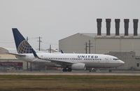 N23707 @ KAUS - Boeing 737-700