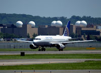 N812UA @ KDCA - Takeoff National - by Ronald Barker